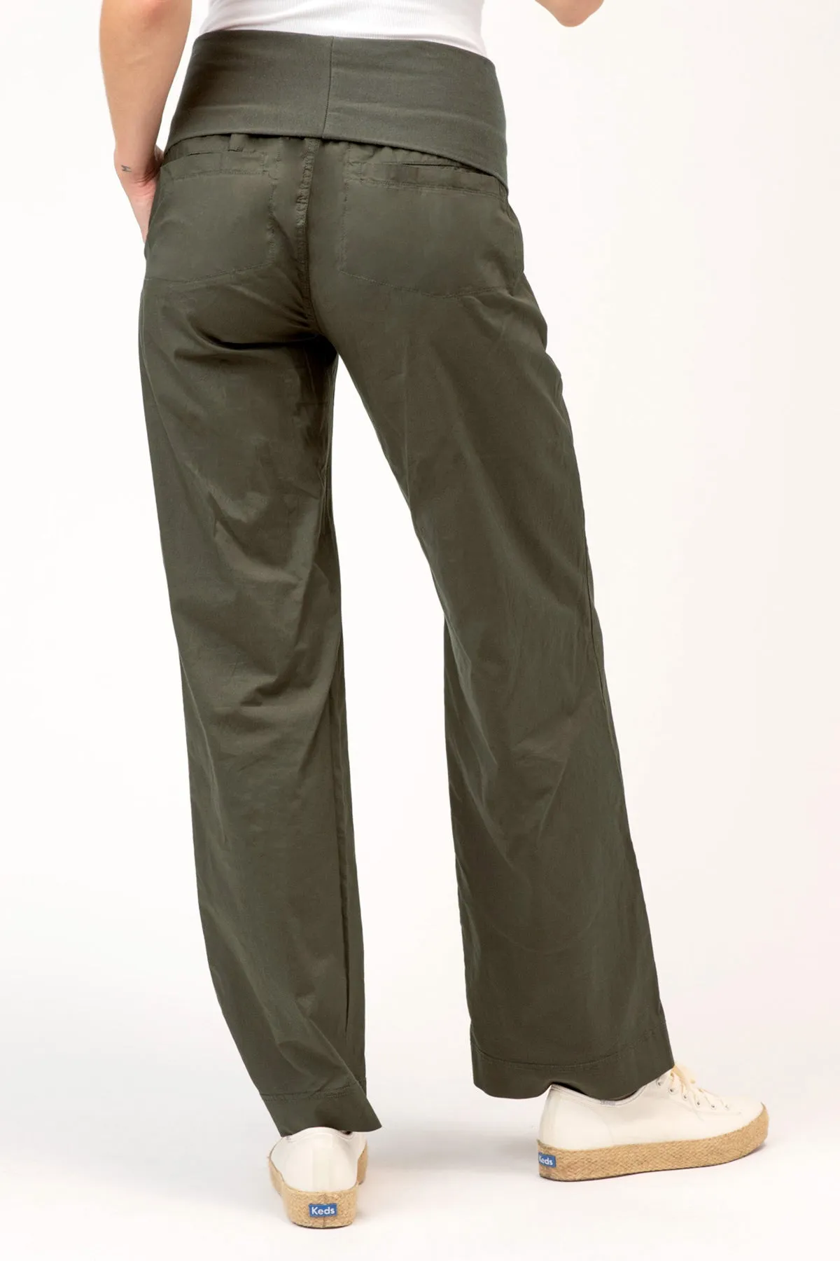 4-Pocket Fold Over Pant