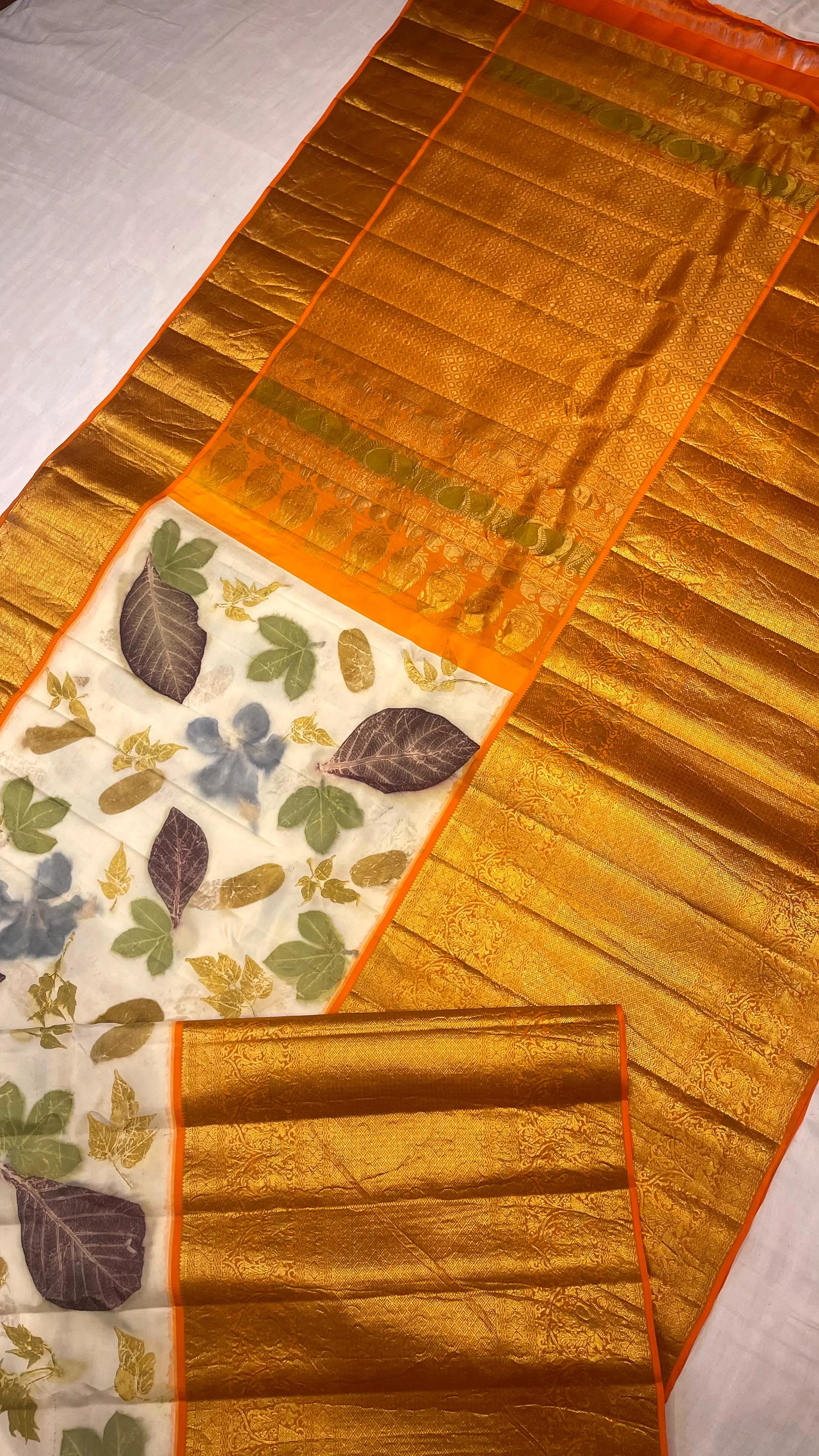 Exclusive wear Pure Gadwal pattu and Kanchipattu saree with art of eco formation with complete natural weave of colours-SACH001A