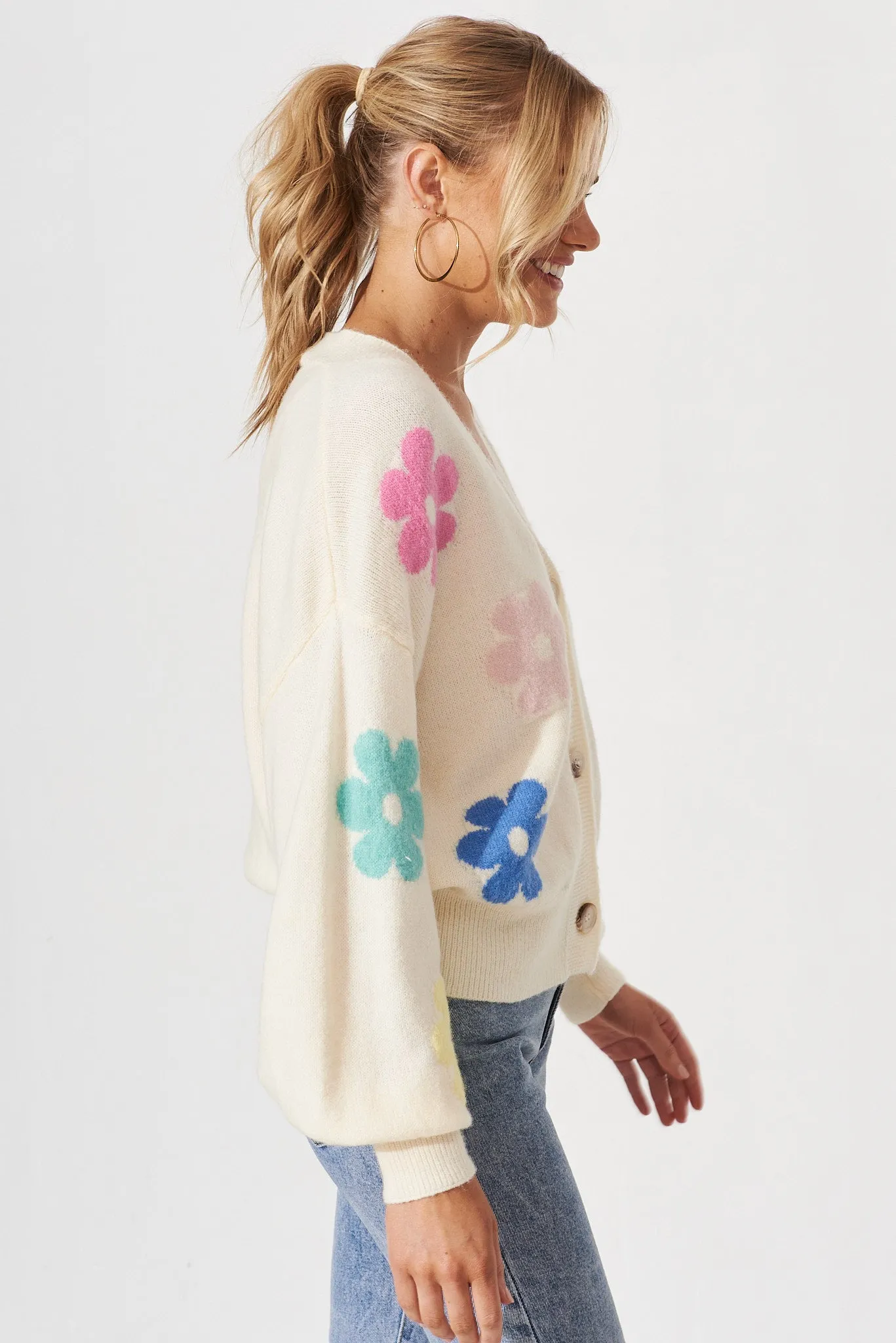 Ivanna Knit Cardigan In Cream With Floral Wool Blend