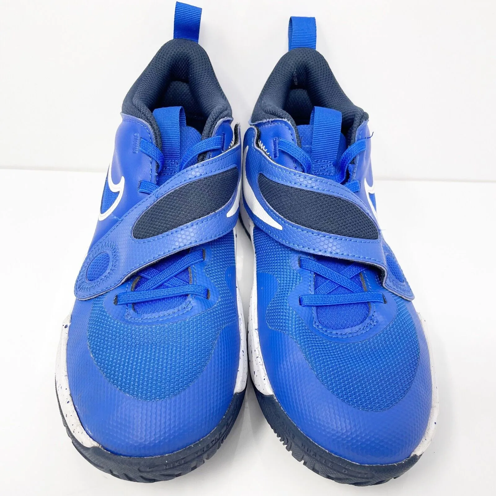 Nike Boys Team Hustle D11 DV8996-400 Blue Basketball Shoes Sneakers Size 5Y