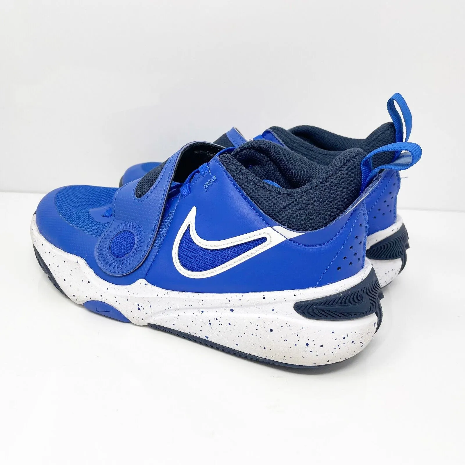 Nike Boys Team Hustle D11 DV8996-400 Blue Basketball Shoes Sneakers Size 5Y