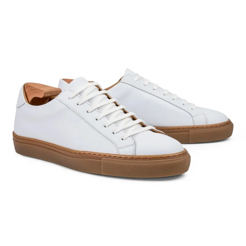 Skolyx Premium sneaker in white leather with gum sole