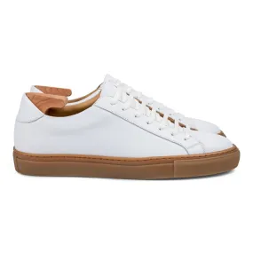 Skolyx Premium sneaker in white leather with gum sole