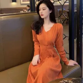 Solid V-Neck Slim Waist Dresses Gentle Style Long Sleeve Knitted