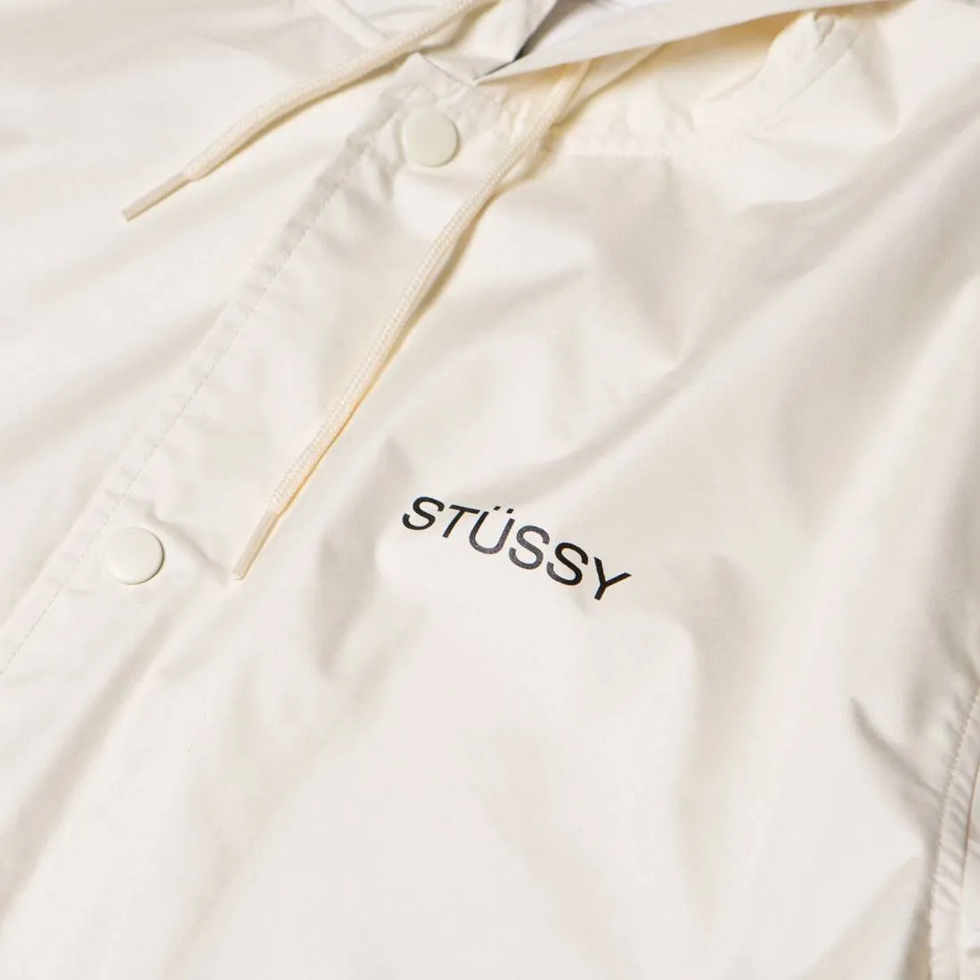 Stussy Men Summer Long Hooded Coaches Jacket (white)