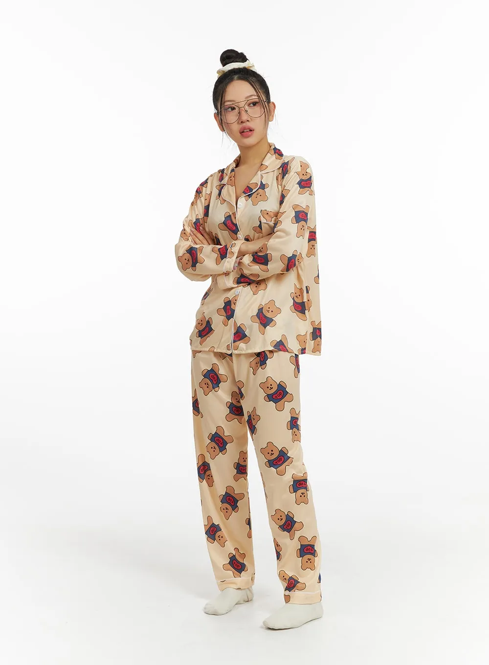 Teddy Graphic Buttoned Pajama Set IF421