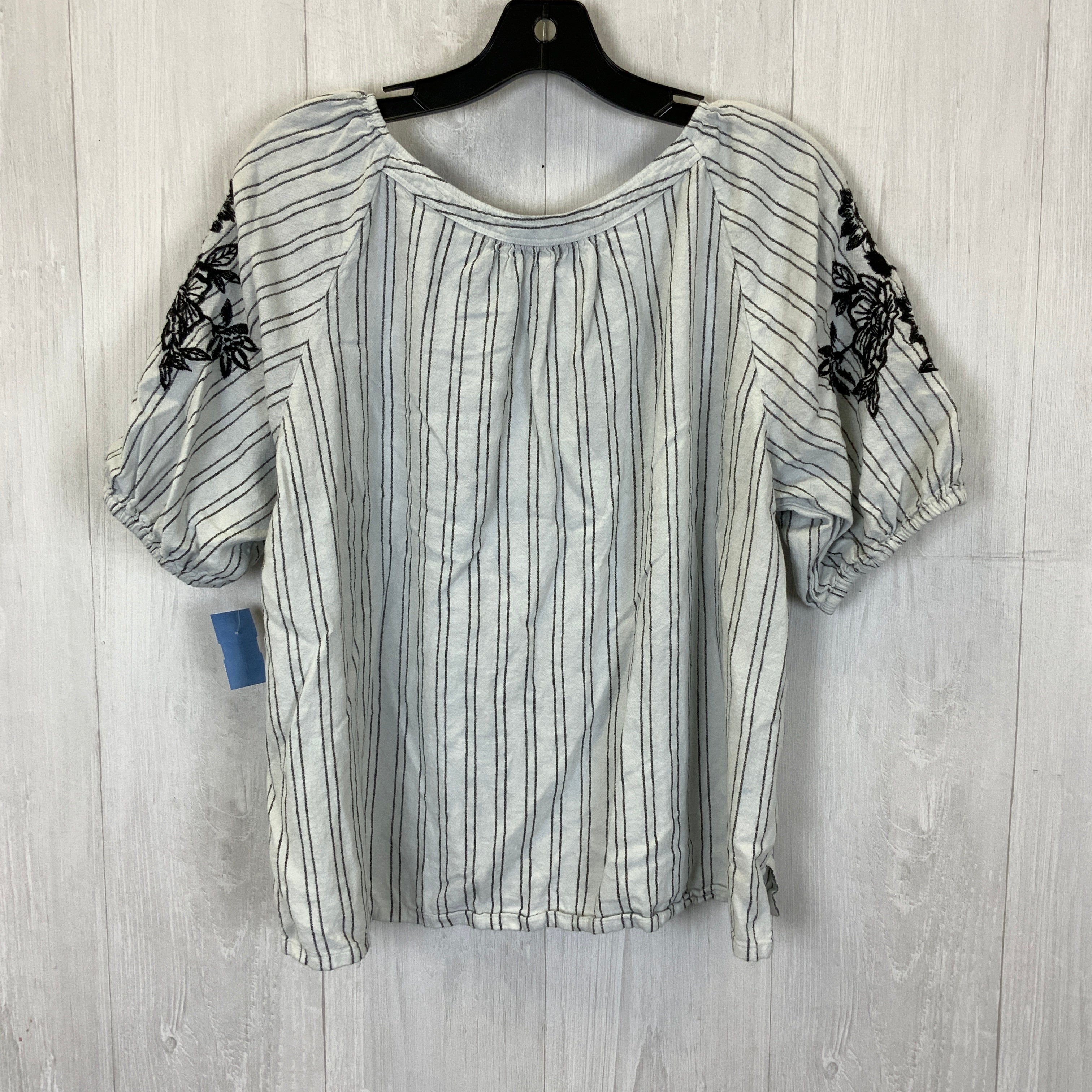 Top Short Sleeve By Loft  Size: L