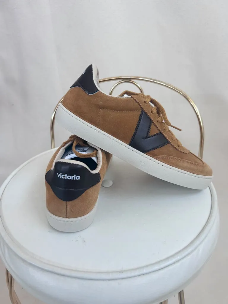 VICTORIA Berlin Ciclista Camel Sneakers