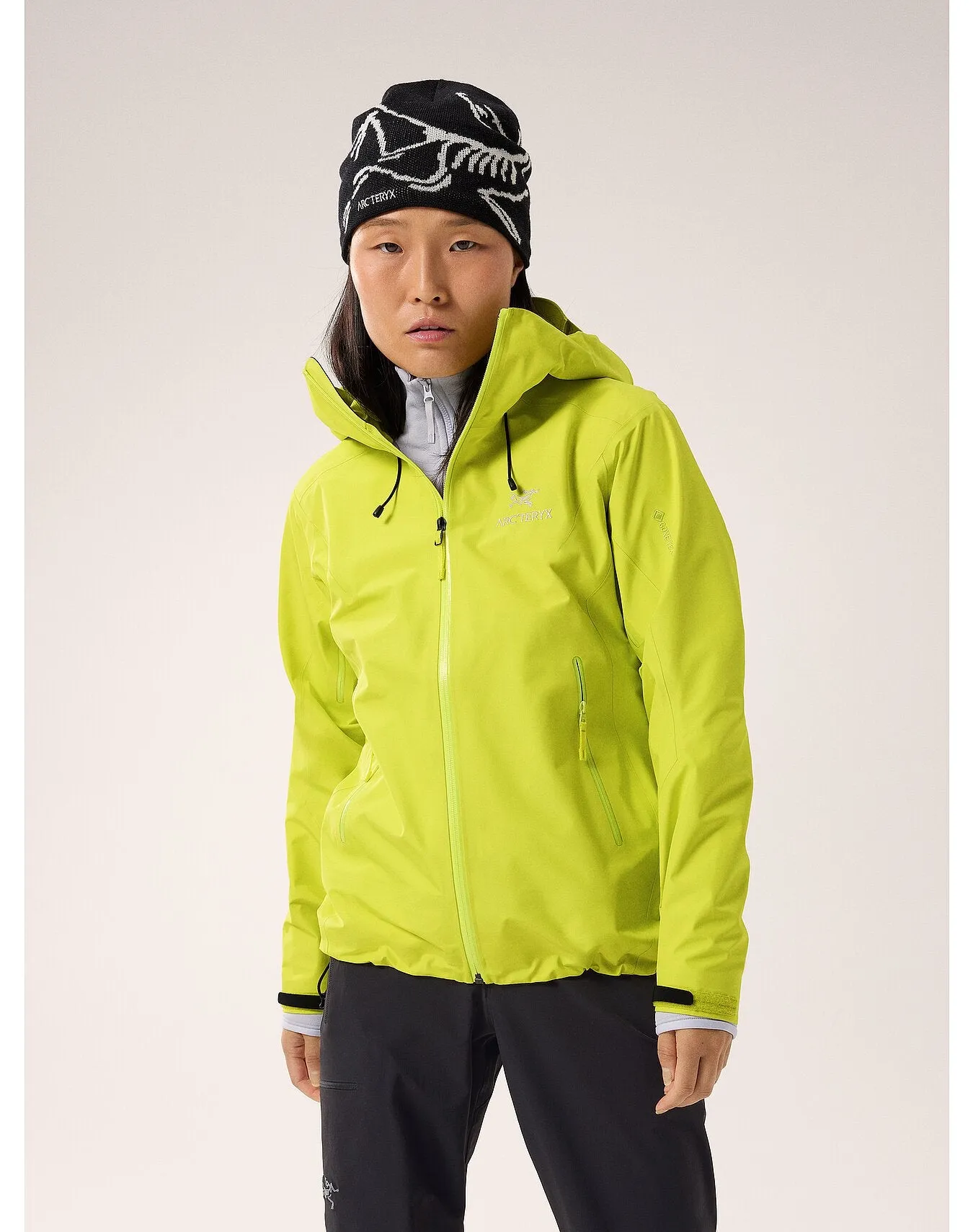 Women's Beta LT Jacket